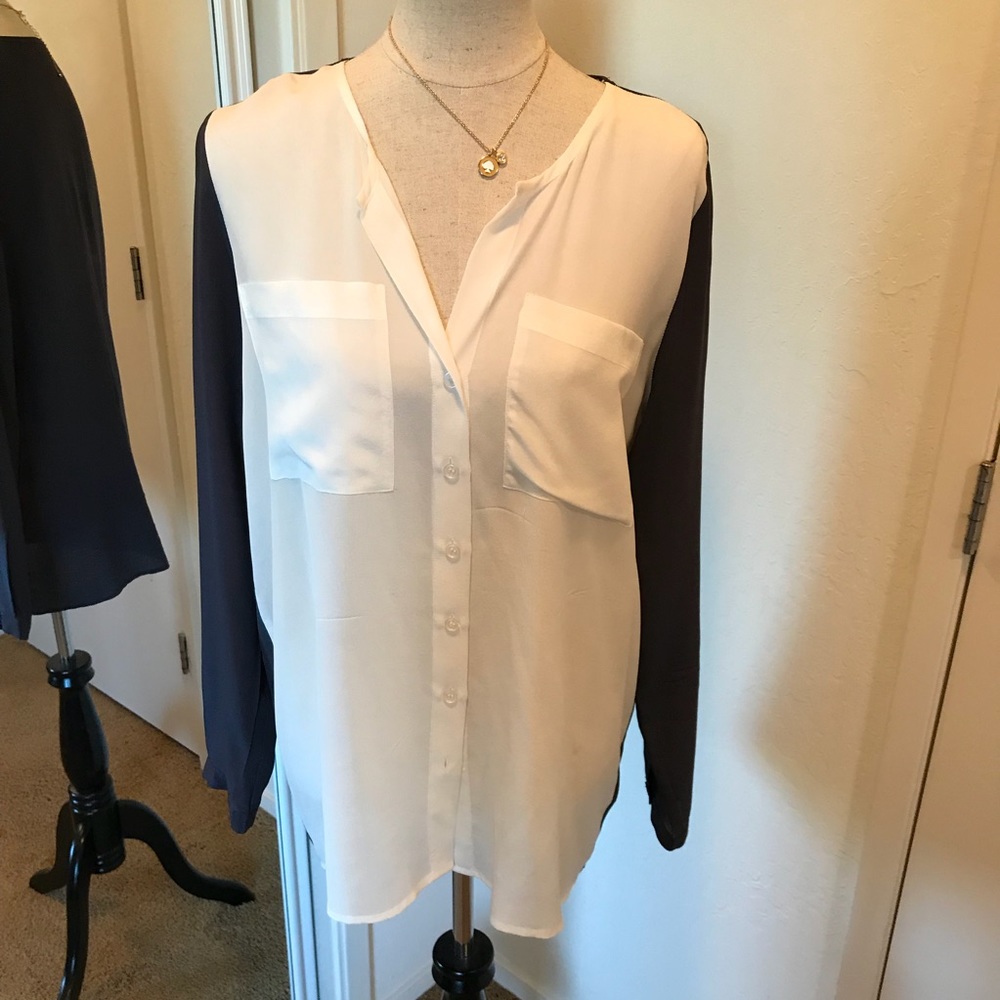 Silence + Noise silk blouse  ivory grey L